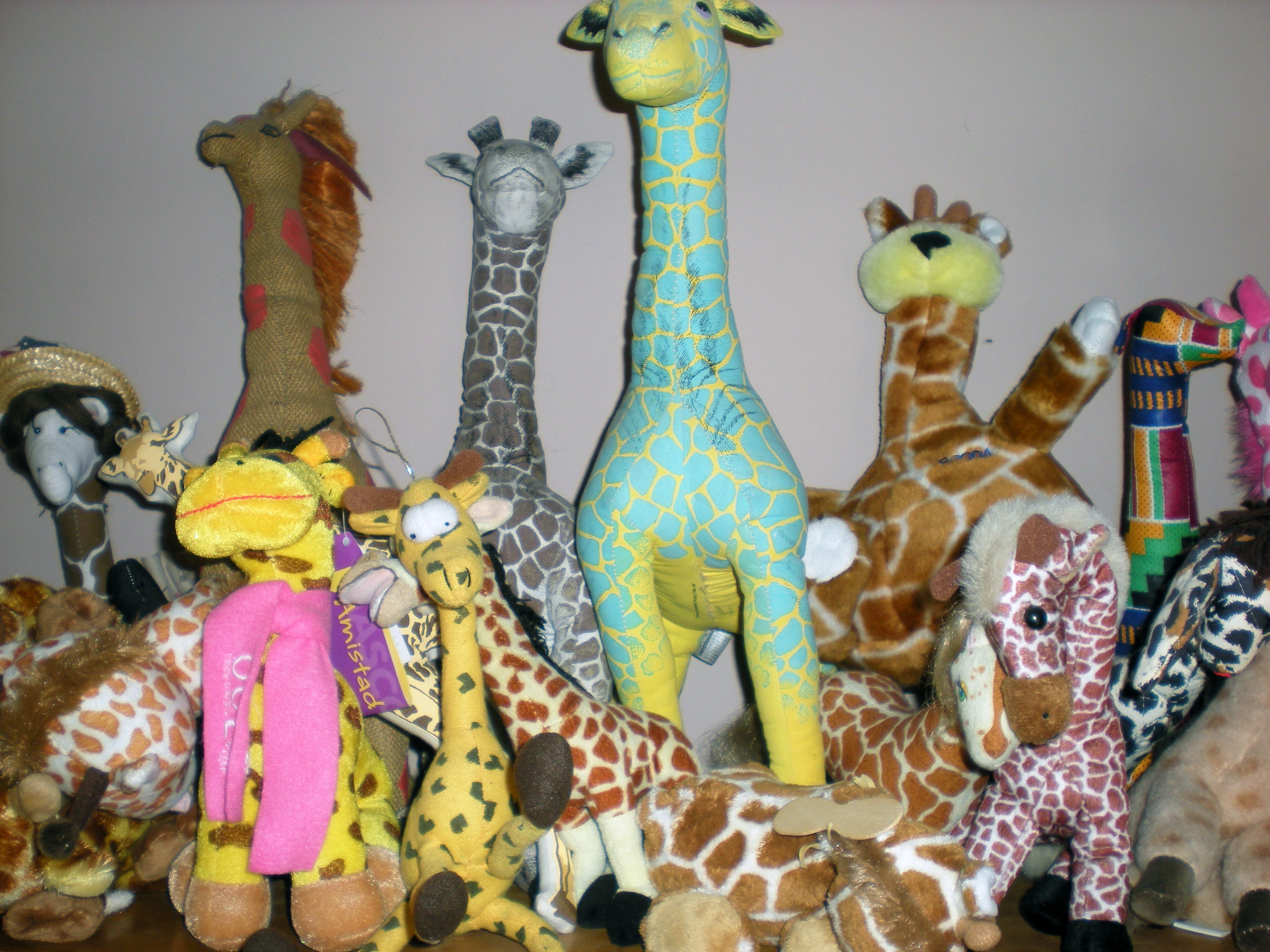 The Giraffe Collection | Ruth Marcus Art Blog3264 x 2448